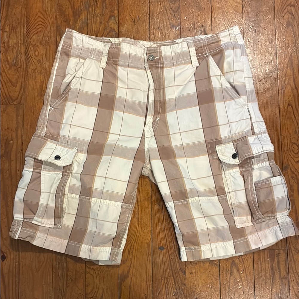 Levis Strauss Shorts Mens 38 Tan Beige Plaid Flat Front Cargo 100% Cotton